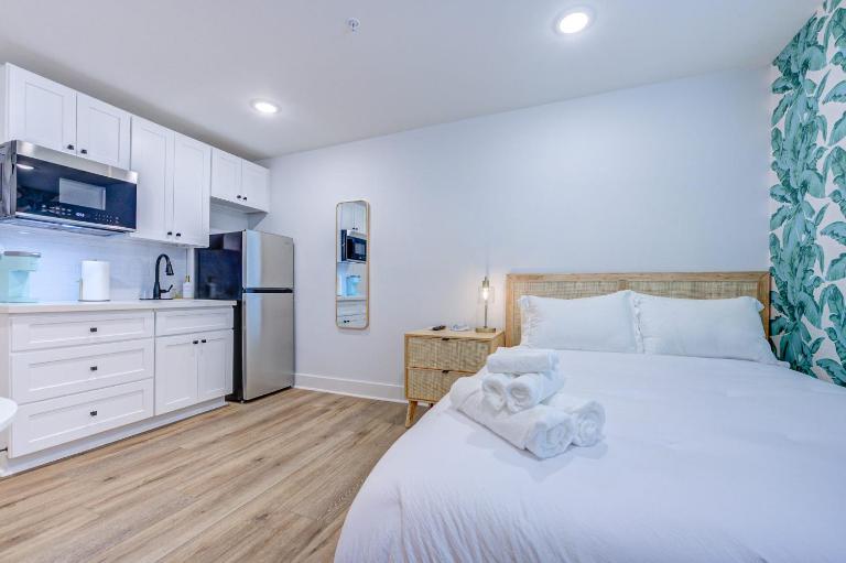 Caribbean Sea Studio Apartment - B&B Galveston