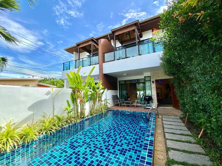 Kamala Beach 3-bedroom villa near Fantasea with high-speed Wi-Fi and private pool - B&B Kamala Beach