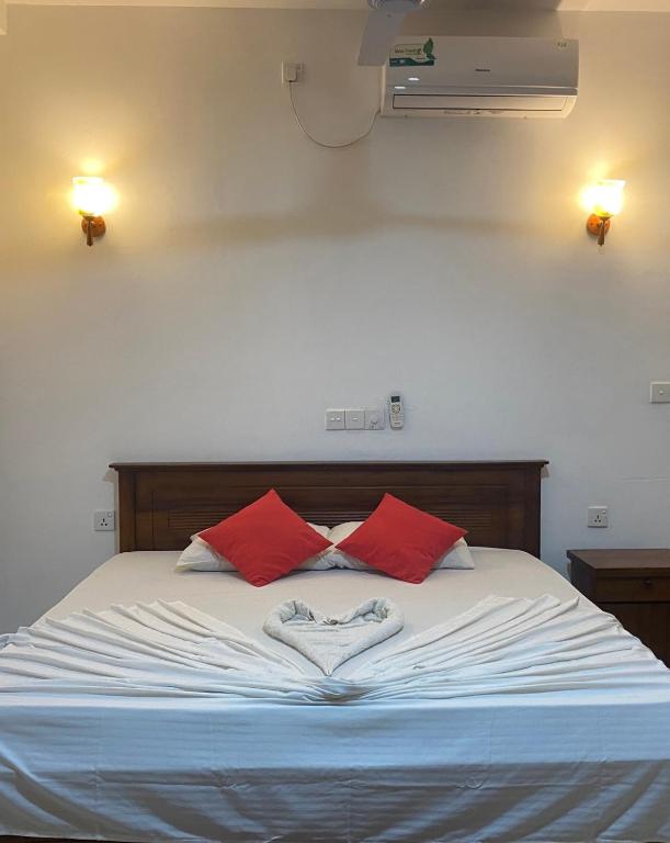 Nesh Villa - Ferienwohnung Aluthgama