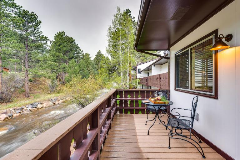 Estes Park Condo Rental: Balcony w/ River Views! - Bed and Breakfast Estes Park