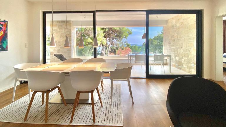 Nautilus-Bay Suites - Dreizimmer Suite 420 - Ferienwohnung Zavala