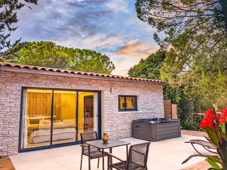 Lodge coocon & SPA - B&B Nîmes