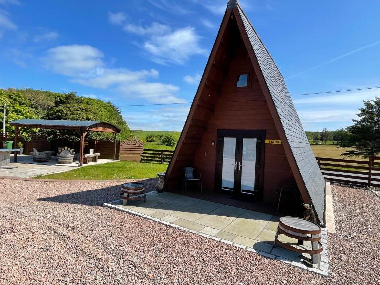 AC/DC Glamping - B&B New Aberdour