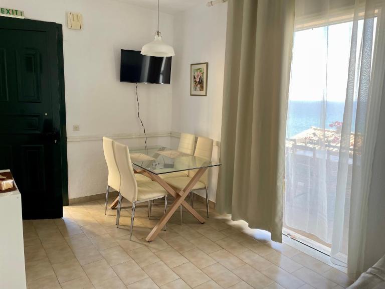 Beach 'Glyfada' apartment 118 - Chambres d'hôtes Glyfáda