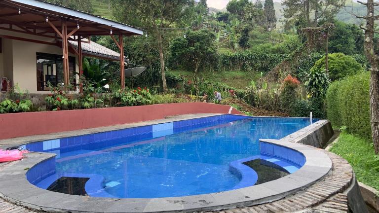 Villa Kay Hills - Ferienwohnung Sampay Dua