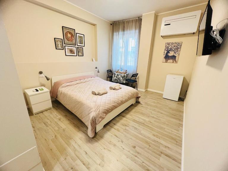Sonila's Home 1 - Ferienwohnung Bergamo