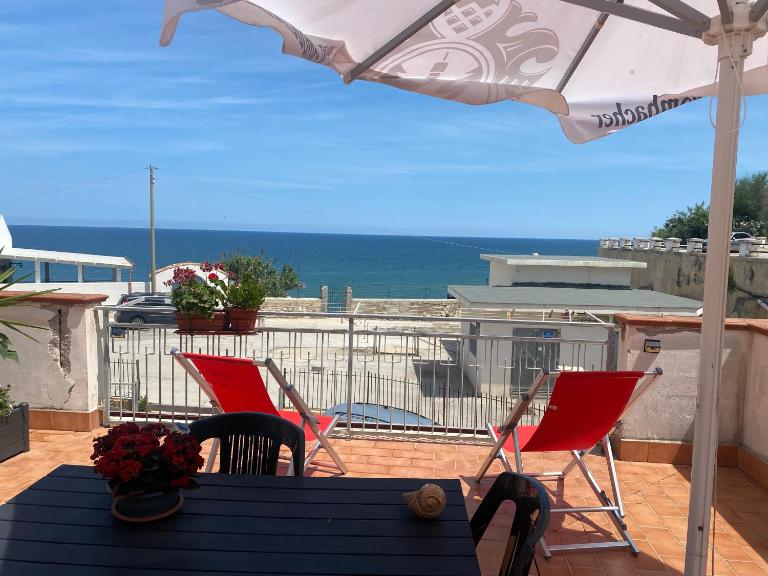 Il grottino home - Bed and Breakfast Rodi Garganico