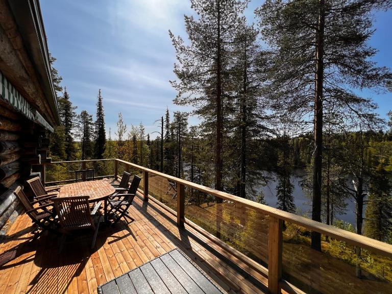 Porontima Lake House in Pure Rukatunturi Nature - Bed and Breakfast Ruka