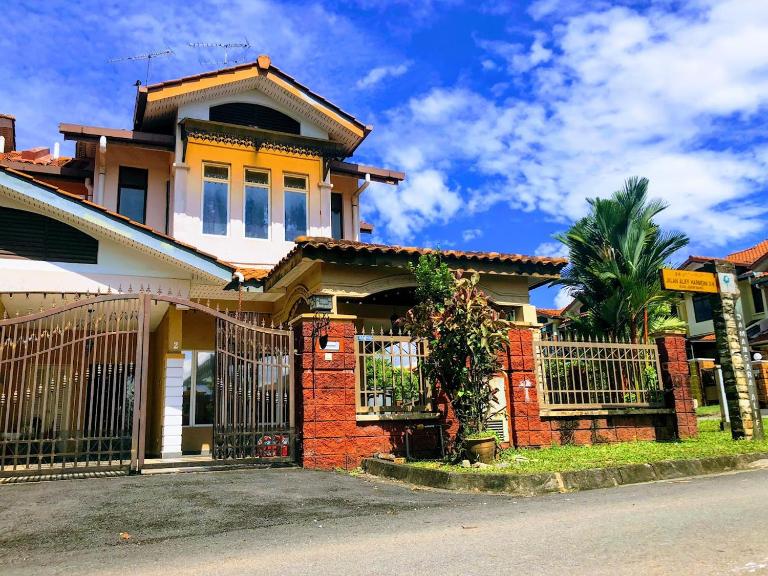 Guesthouse Khatib - Chambres d'hôtes Johor Bahru