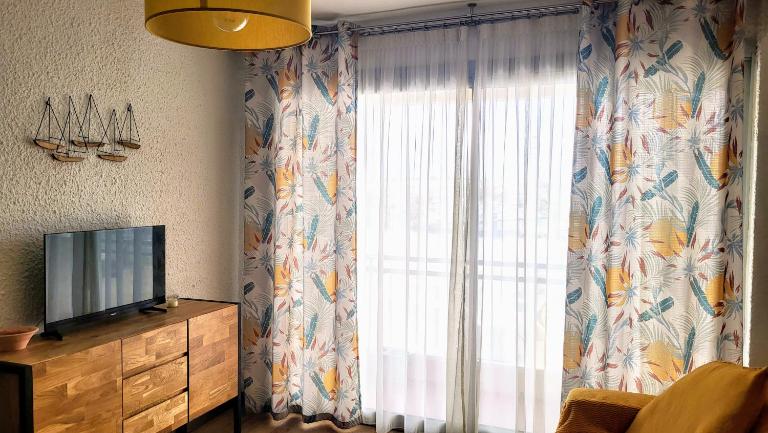 Adorable petit appartement avec magnifique vue sur le port de Canet - Ferienwohnung Canet-en-Roussillon