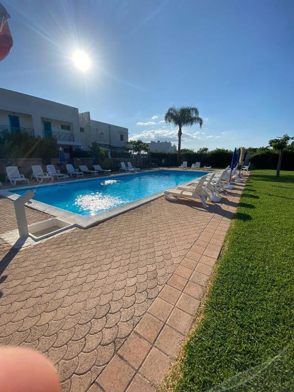 Appartamento MaRi con piscina - B&B Torre Lapillo