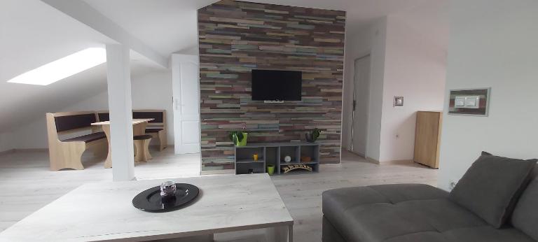 Tina apartman - Ferienwohnung Prnjavor