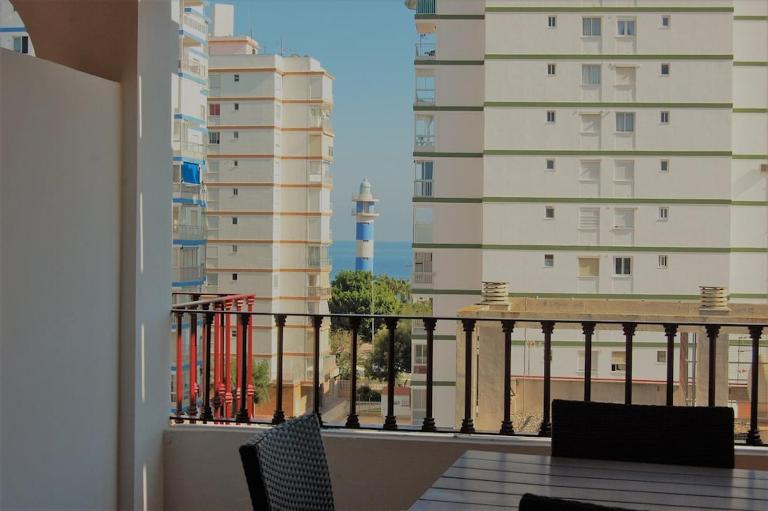 Mágnifico ático a escasos 100 metros de la playa! - B&B Torre del Mar