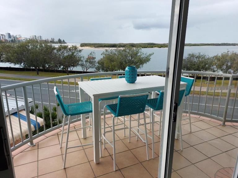 Sandy Shores Holiday Units - B&B Caloundra