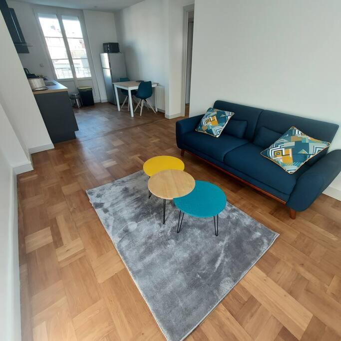 Appartemement F2 refait à neuf hyper centre - Chambres d'hôtes Coutances