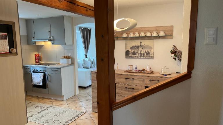 Q House - Bed and Breakfast Courtedoux