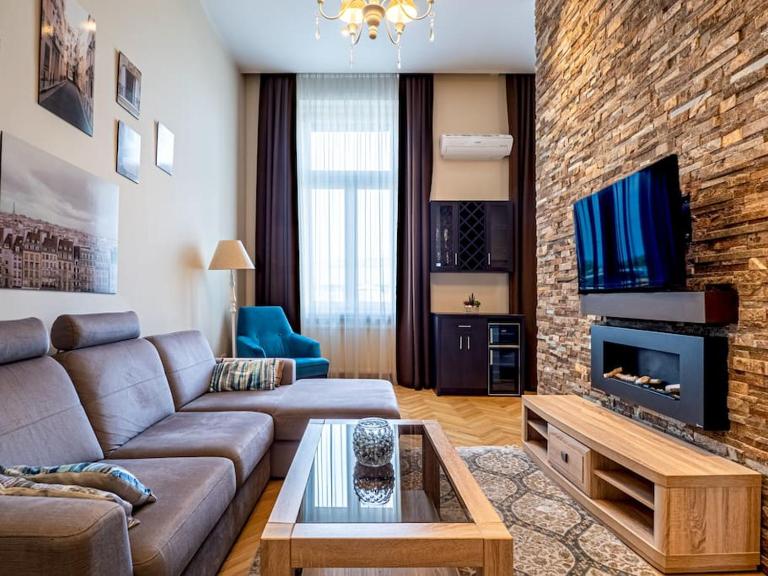 Westend Apartment - B&B Budapest