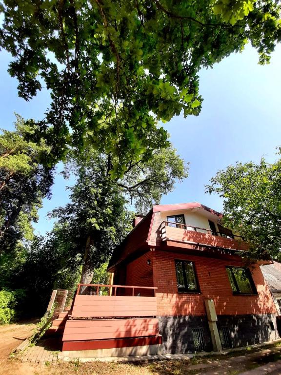 Lake&Forest&City - B&B Riga