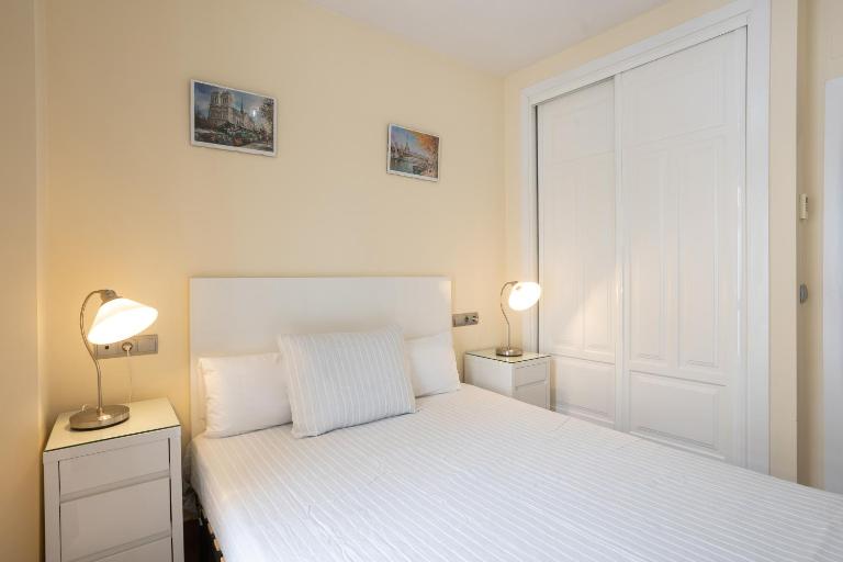 Sol Sevilla Urban Apartment - B&B Seville