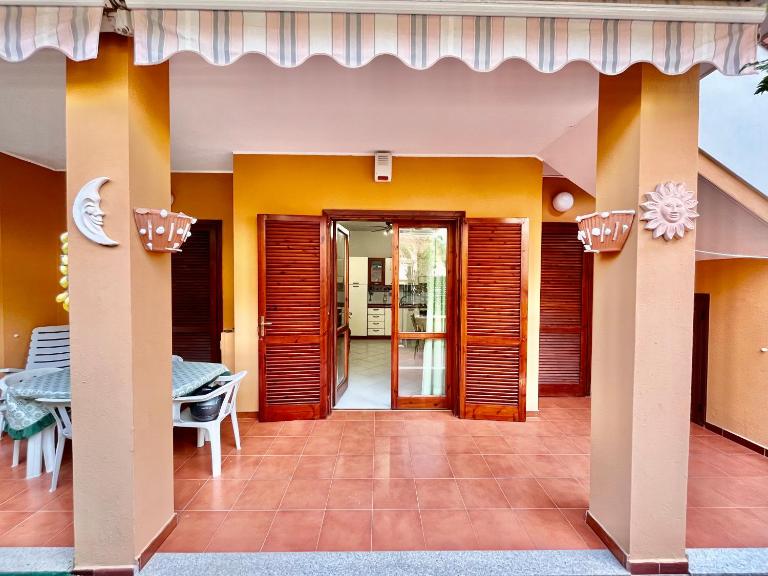 Appartamento Teresa By La Via Del Mare Viaggi e Vacanze - Bed and Breakfast Villasimius