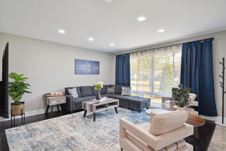 Charming Contemporary Family Home - Ferienwohnung Glenview
