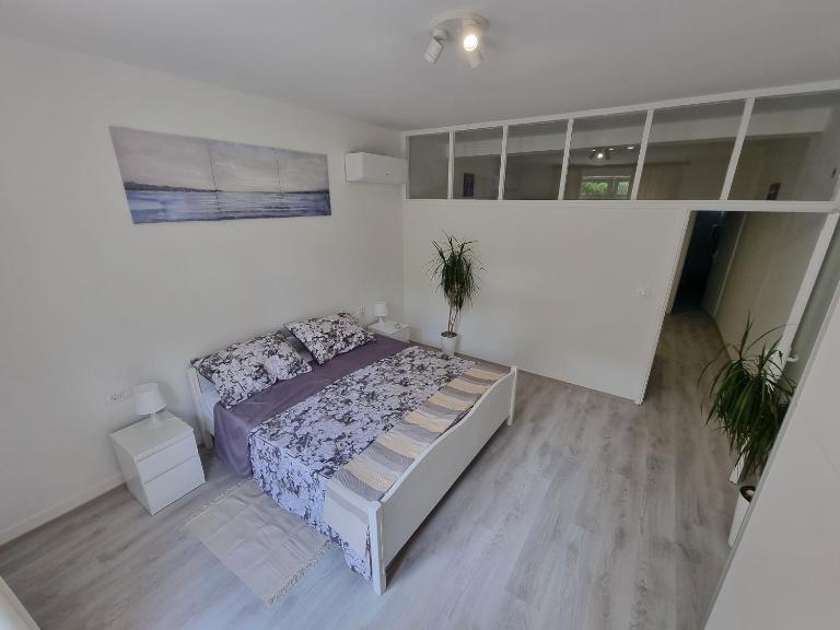 Retreat Apartments with free parking - Ferienwohnung Pula
