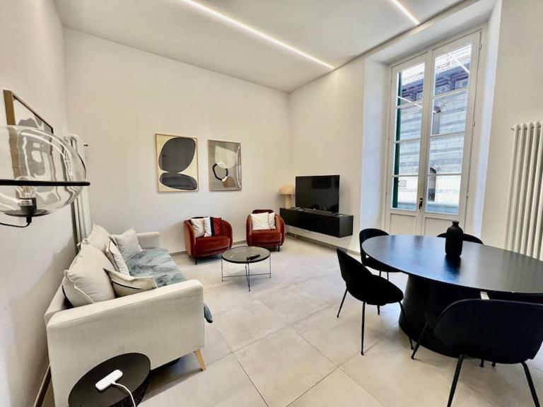 Esclusivo 130MQ fronte duomo e lago e terrazza - B&B Como