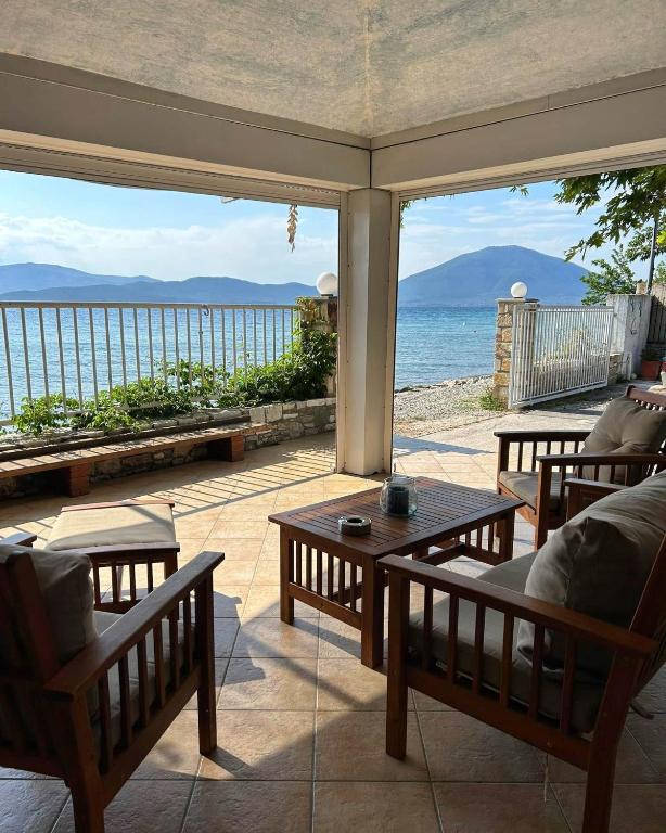 EVIA DREAM FAMILY APARTMENTS - B&B Edipsos