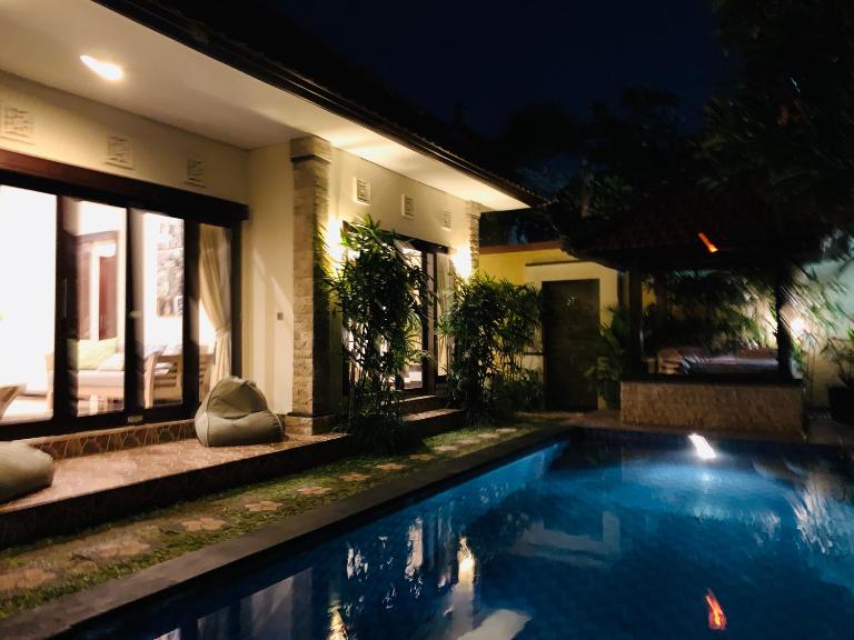 Villa Olga - Bed and Breakfast Seminyak