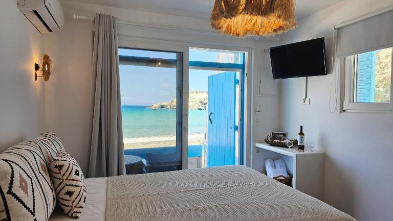 Blu Intenso Boathouse - B&B Fyropótamos