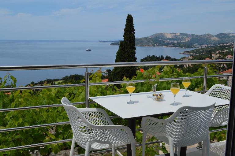 Apartments Spilan - Bed and Breakfast Mlini