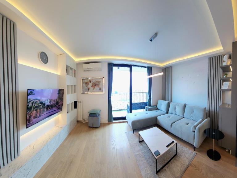 Belgrade Waterfront 10fl Lux Apt City View & Free P - B&B Belgrado