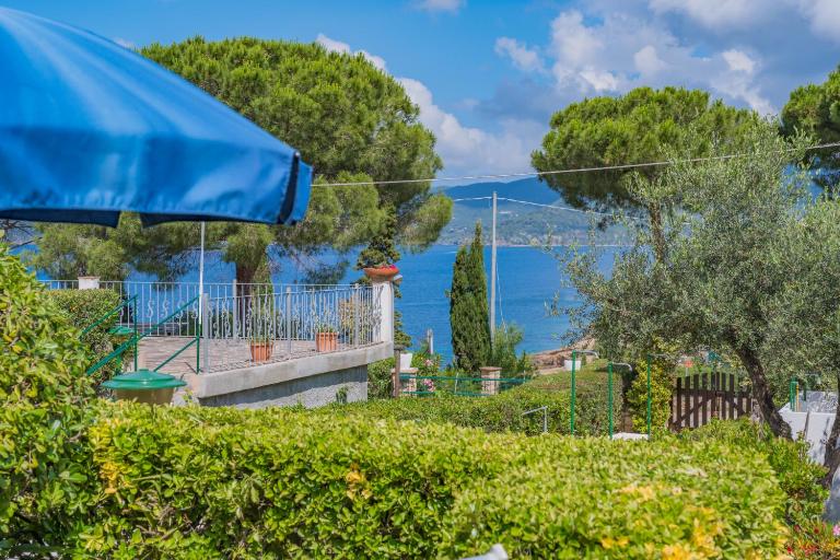 Residence Baia delle Grazie - B&B Case Marconi