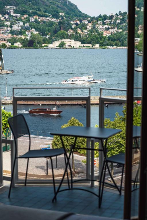 Gaby Lake Suites - B&B Como