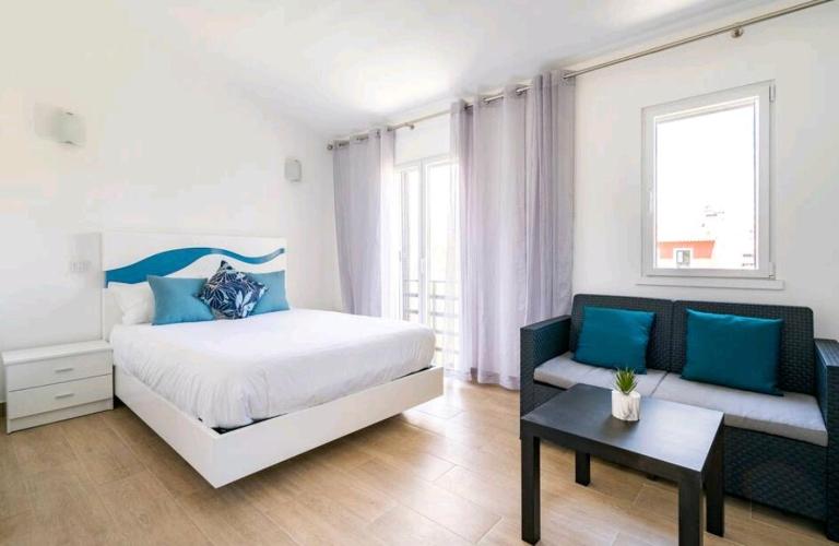 Marina Holiday House - Ferienwohnung Quarteira