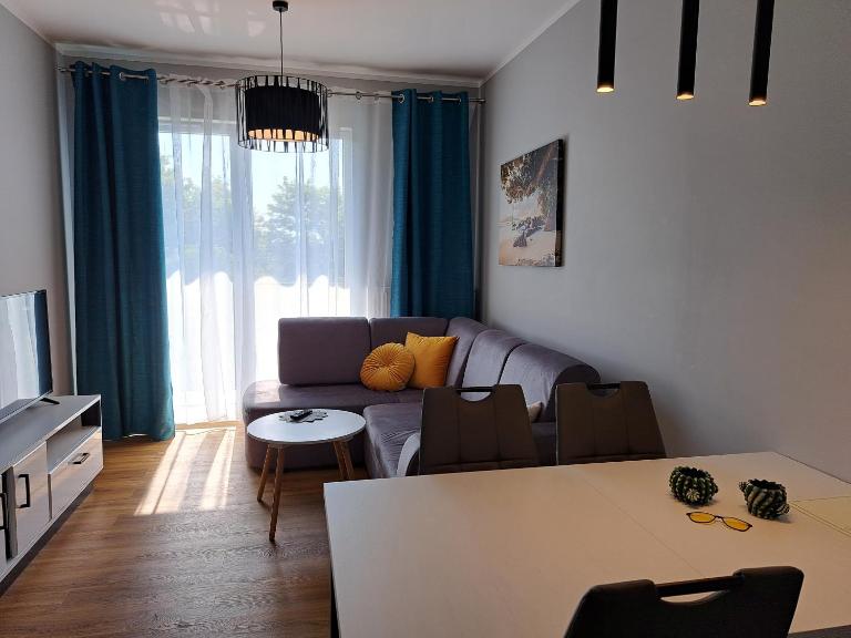 ApartWest Słoneczna Dolina Jastrzębia Góra - B&B Jastrzębia Góra