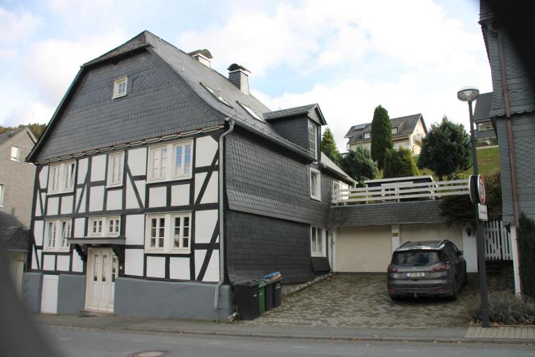 Ferienhaus Winterberg für 12 Personen Sauna Garten Garage Hund - B&B Winterberg