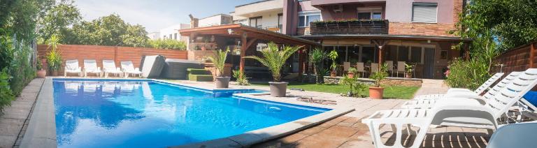 Oázis apartman - Bed and Breakfast Keszthely