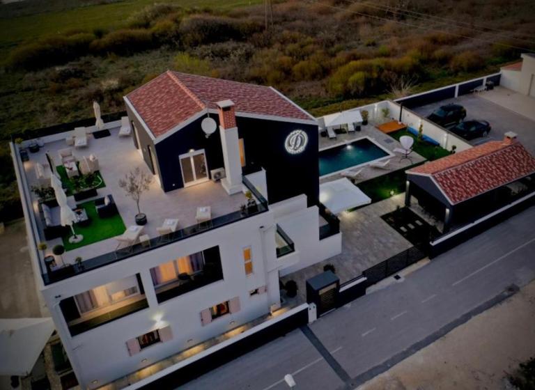 D-Palace-Adriatic - B&B Zemunik Donji