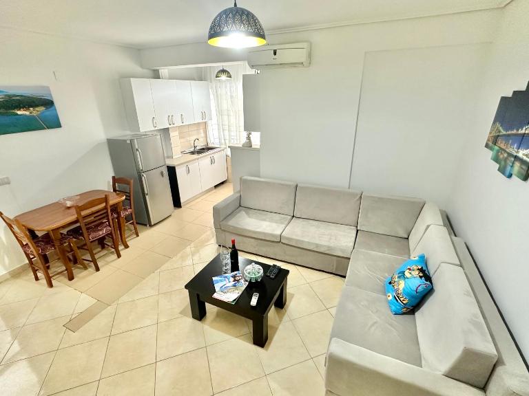MARINA 2 APARTMENT - Ferienwohnung Vlora