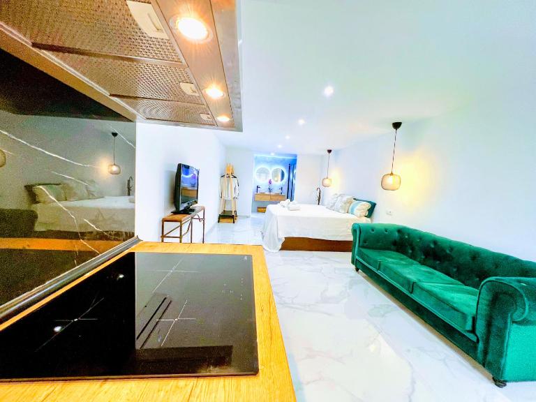 Garden Boutique - B&B Mijas Costa