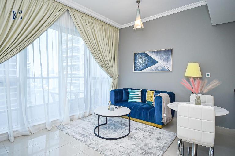 Luxury Escapes - Marina Views 1BR Apartments - Bay Central Dubai Marina - B&B Dubai