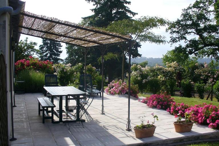 La Maison des Roses - Bed and Breakfast Mareuil-sur-Lay