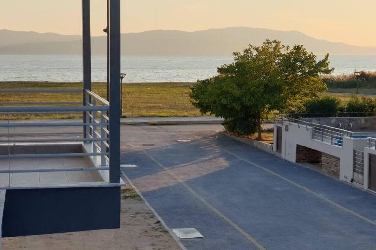 Sunset Thalassa View Flat - B&B Ofrínion