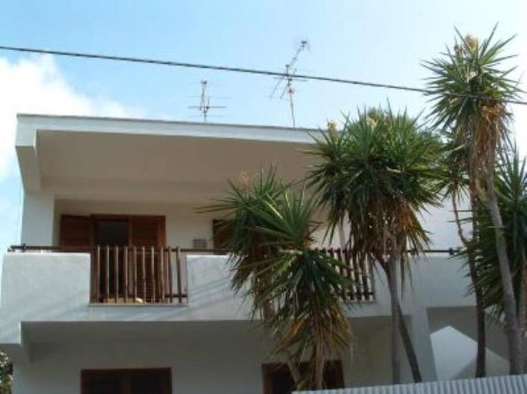 Villa 2M a 50 metri dal mare - Chambres d'hôtes San Vito Lo Capo