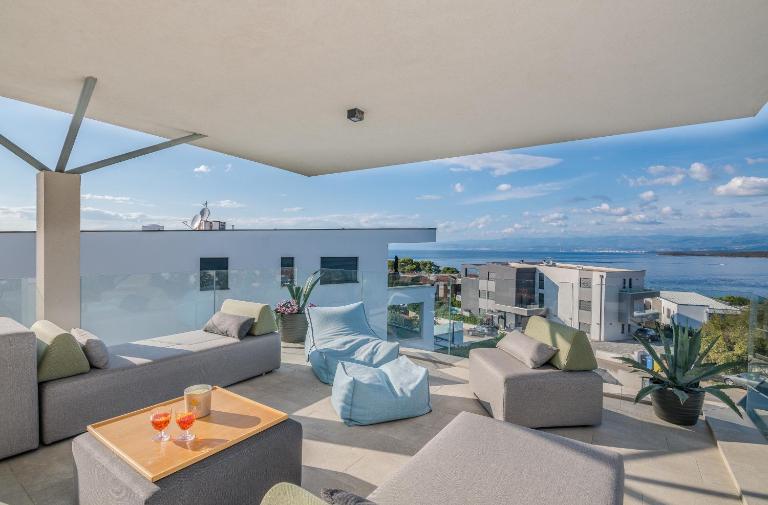 Malipe Penthouse with Sea View - Chambres d'hôtes Malinska
