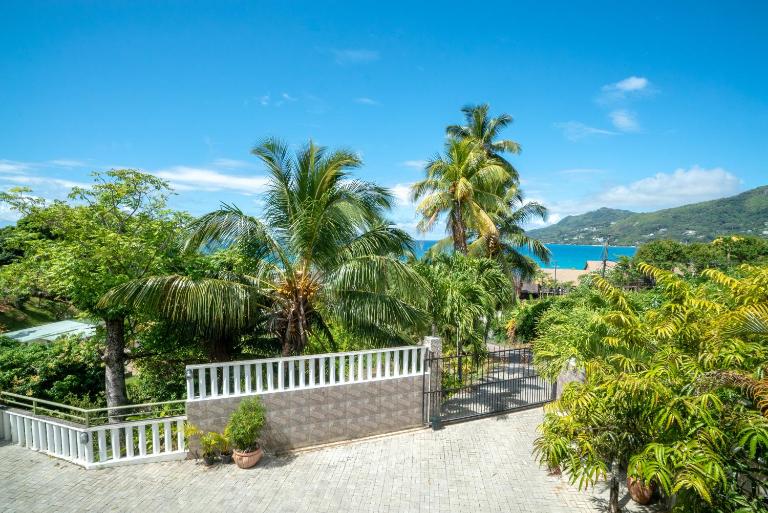La Belle Residence Self Catering Accommodation - B&B Beau Vallon