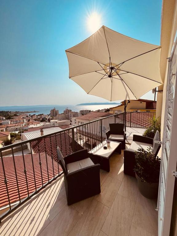 Apartments Mirjana - Bed and Breakfast Makarska