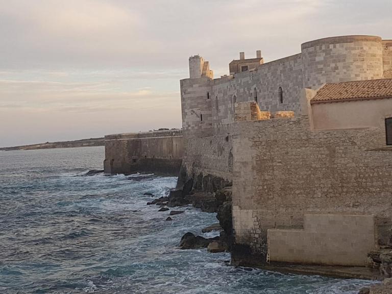Alle Porte del Castello Maniace - B&B Siracusa