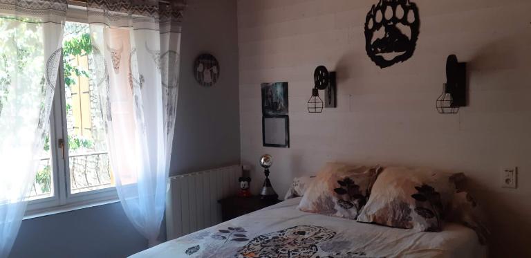 Maison proche de la nature - Bed and Breakfast Quérigut